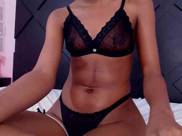 KinkyCutie Live Webcam on BongaCams