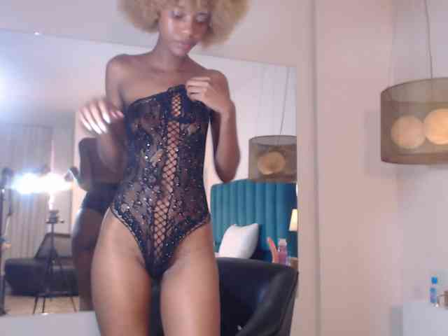 KinkyCutie webcam