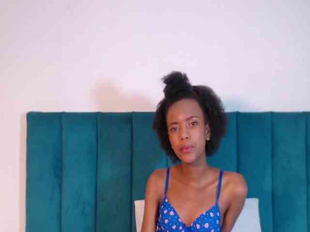 KinkyCutie webcam