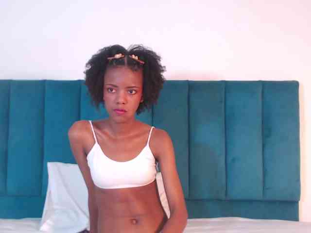 KinkyCutie webcam