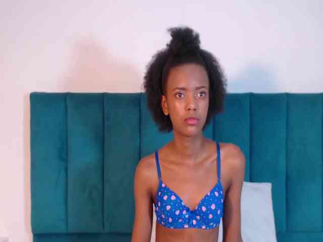 KinkyCutie webcam