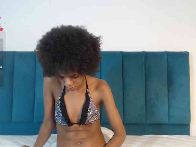 KinkyCutie webcam