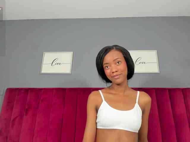 KinkyCutie webcam