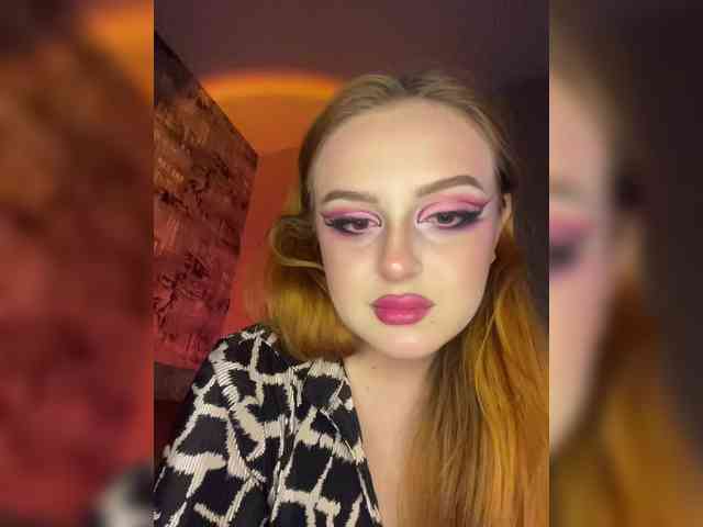 adult sex cam RoxieMermaid2006