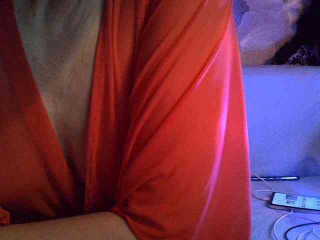 Gella-Rose webcam