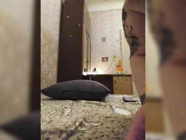 Svetik1986 webcam