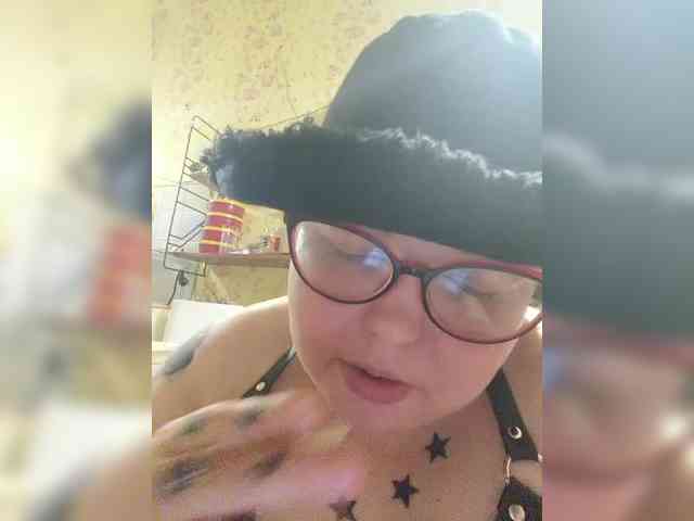 Svetik1986 Live Webcam on BongaCams