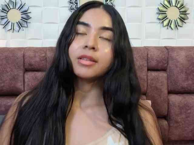 KiaraJazz webcam