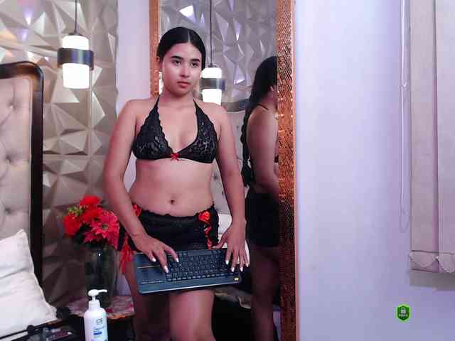KiaraJazz webcam