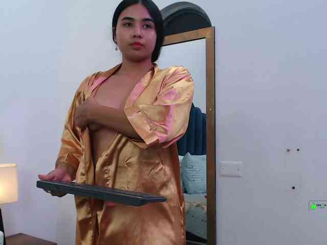 KiaraJazz webcam