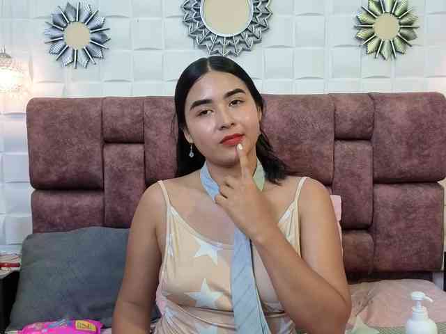 KiaraJazz webcam