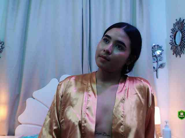 KiaraJazz webcam