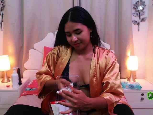 KiaraJazz webcam
