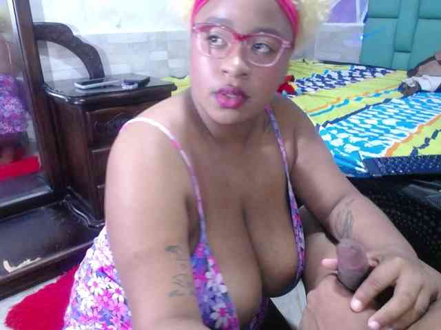 shantal-dominic webcam