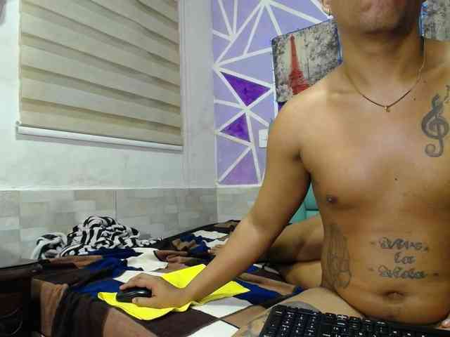 shantal-dominic webcam