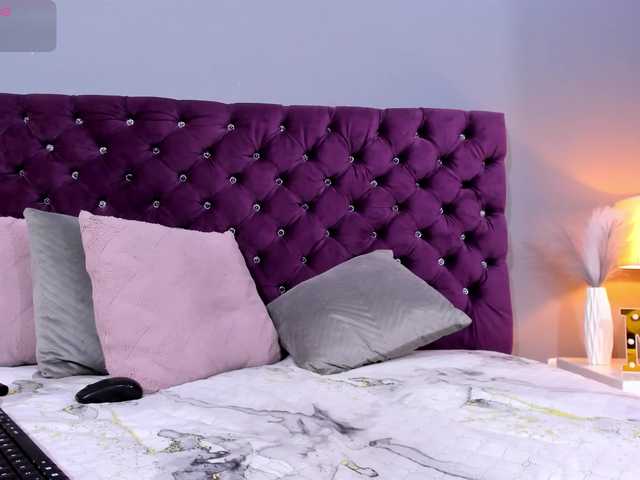 MauraGray's BongaCams show and profile