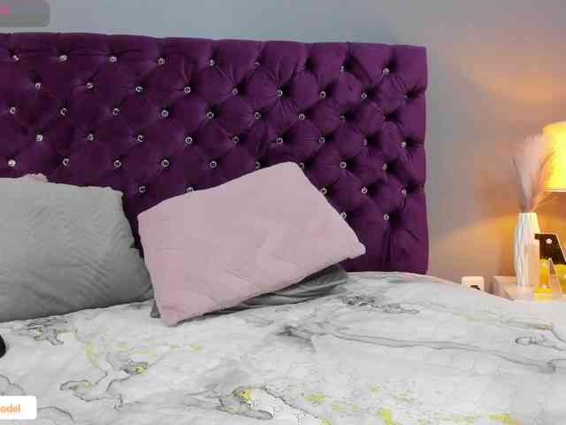 MauraGray webcam