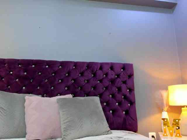 MauraGray webcam