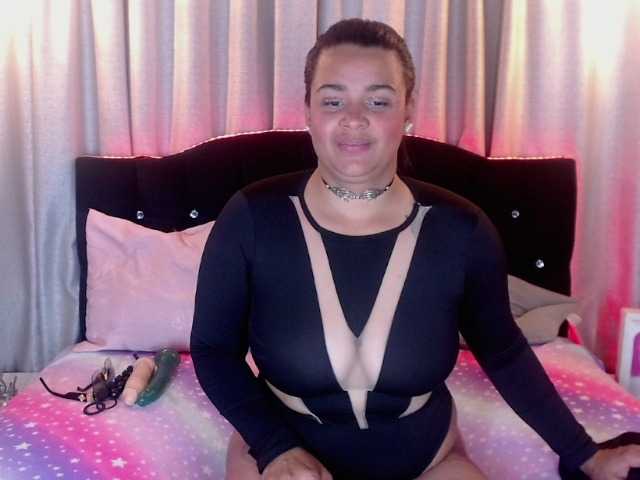  chiquihottie chat room
