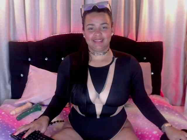 chiquihottie webcam