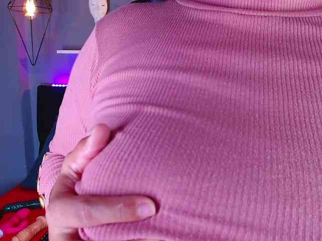chiquihottie webcam