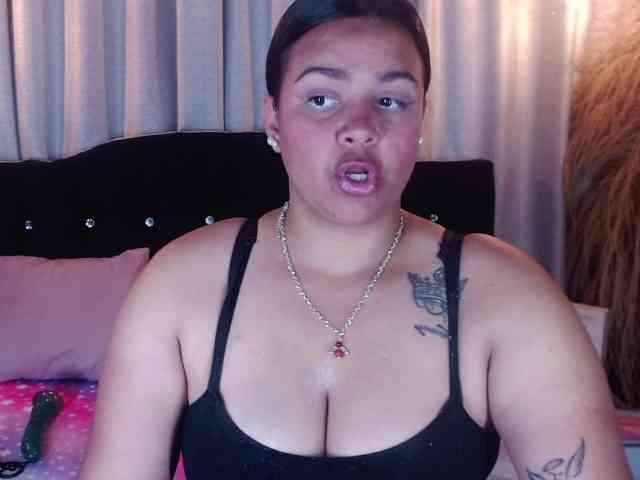chiquihottie webcam