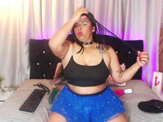 chiquihottie webcam