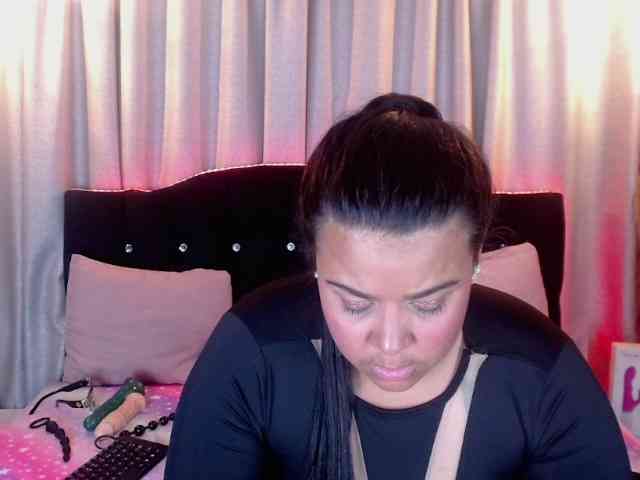 chiquihottie webcam