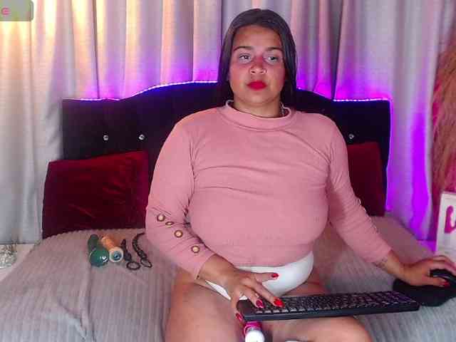 chiquihottie webcam