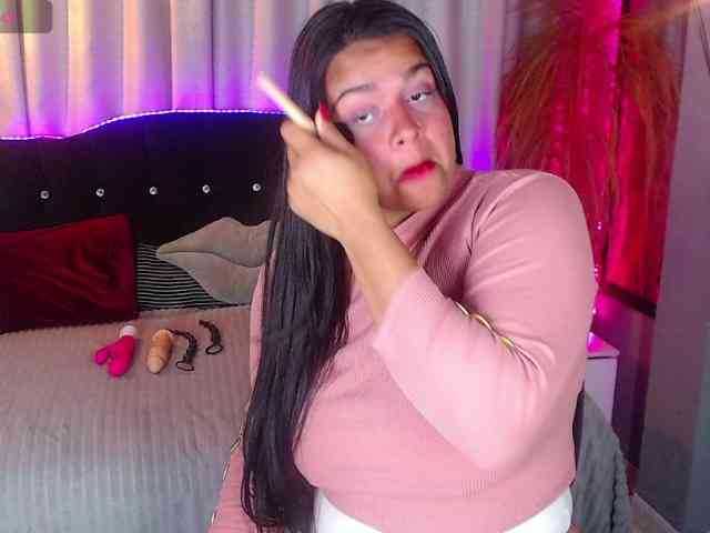 chiquihottie webcam