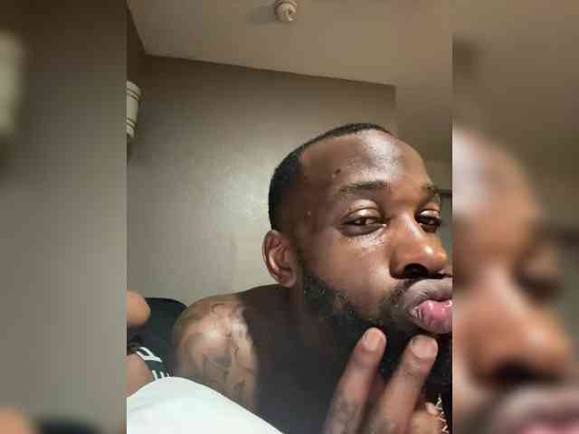 JohnyLong webcam