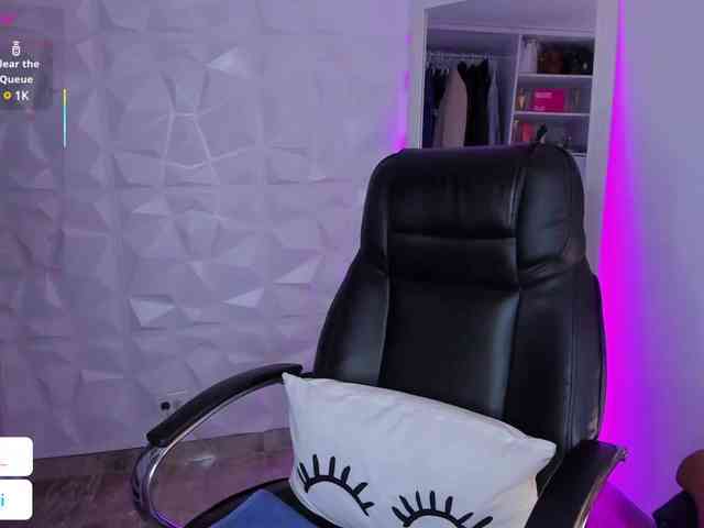 Valkirye888 webcam