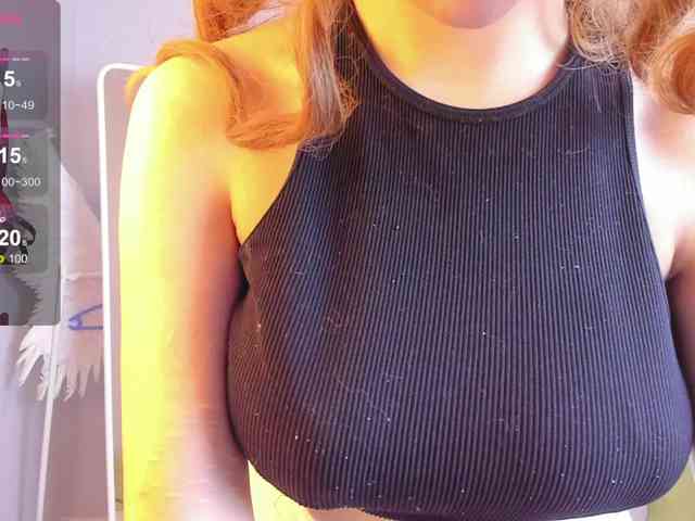 AmyHoneey webcam