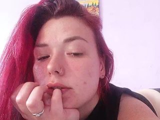 Horny-Lina Porn Show