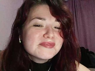 Horny-Lina Porn Show