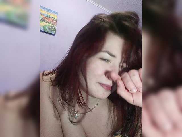 Horny-Lina's BongaCams show and profile