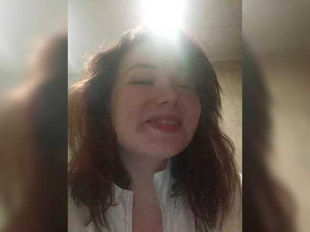 Horny-Lina's BongaCams show and profile