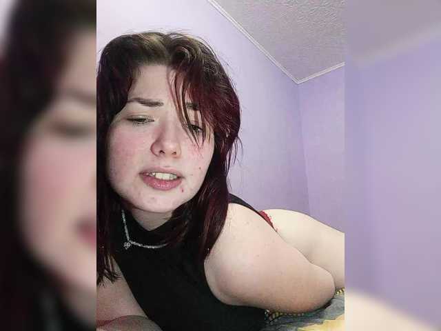 Horny-Lina's BongaCams show and profile