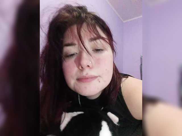 Horny-Lina's BongaCams show and profile