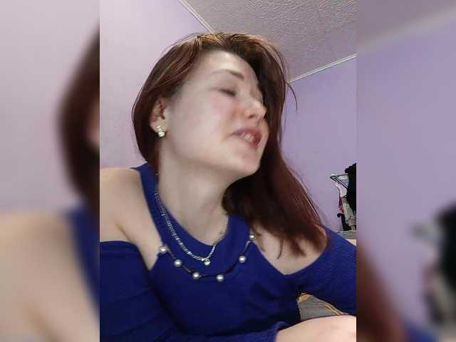 Horny-Lina's BongaCams show and profile