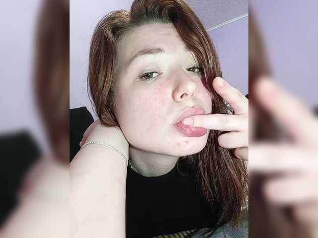 Horny-Lina's BongaCams show and profile