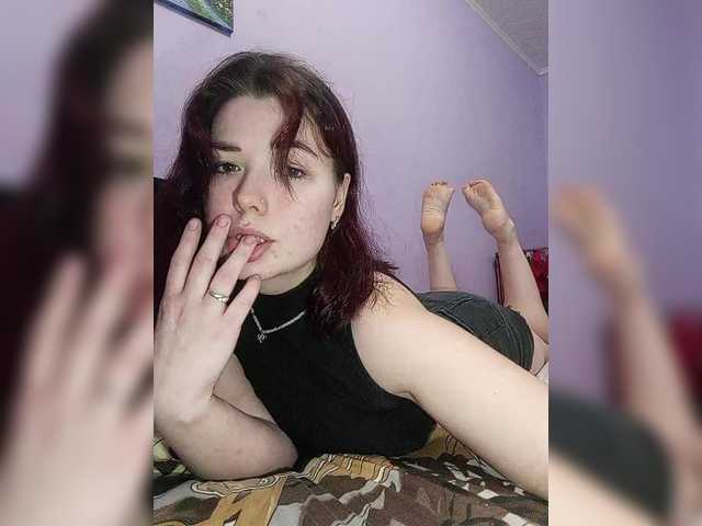 Horny-Lina's BongaCams show and profile