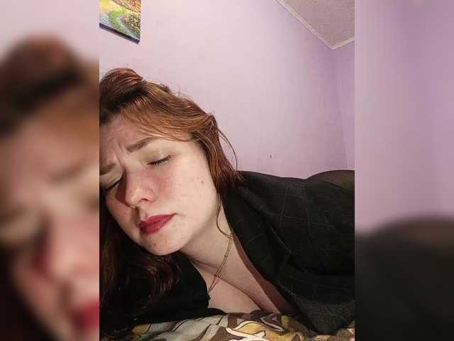 Horny-Lina's BongaCams show and profile