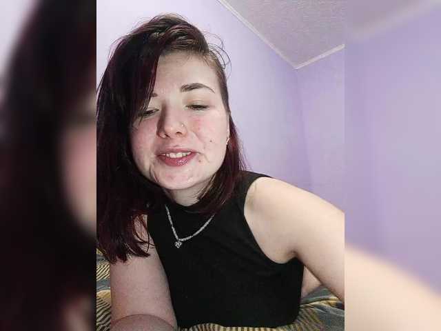 Horny-Lina's BongaCams show and profile