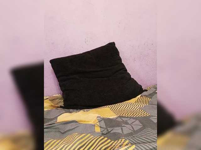 Horny-Lina's BongaCams show and profile