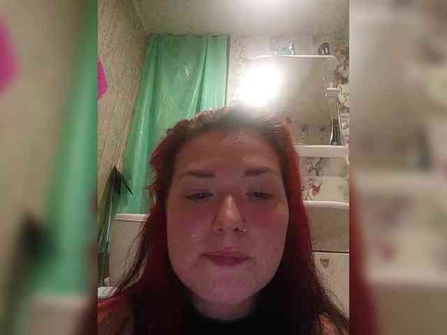 Horny-Lina webcam