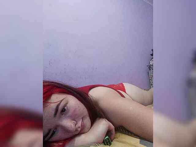 Horny-Lina webcam