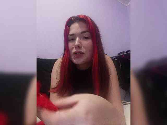 Horny-Lina webcam