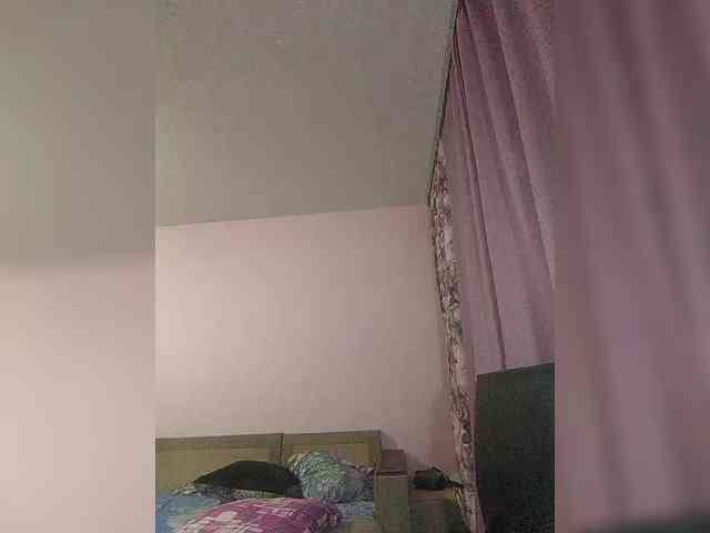Horny-Lina webcam