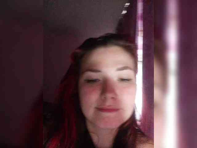 Horny-Lina webcam